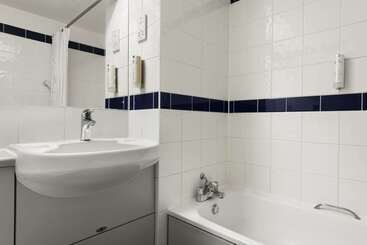 هتل Days Inn Warwick Northbound M40