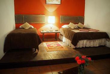 هتل Euromaya Suites