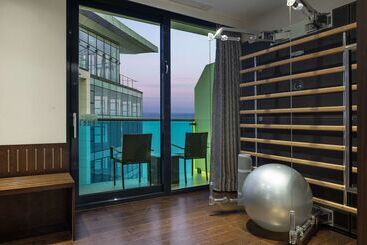 هتل Hilton Batumi