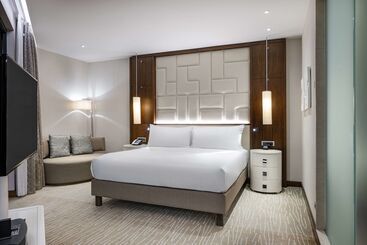 هتل Hilton Batumi