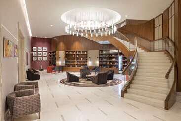 هتل Hilton Batumi
