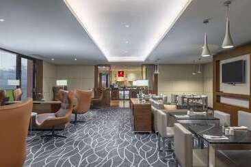 هتل Hilton Batumi
