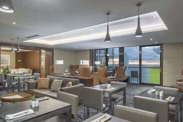 هتل Hilton Batumi
