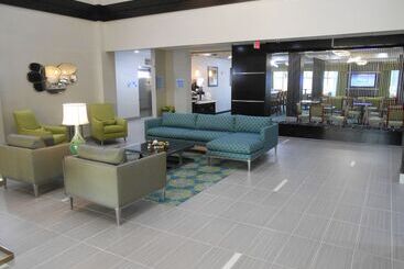 هتل Holiday Inn Express & Suites Houston Northwest Brookhollow, An Ihg