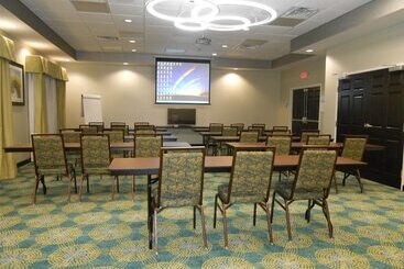 هتل Holiday Inn Express & Suites Houston Northwest Brookhollow, An Ihg