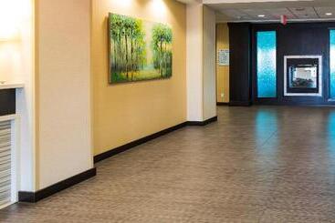 فندق Holiday Inn Express Thunder Bay, An Ihg