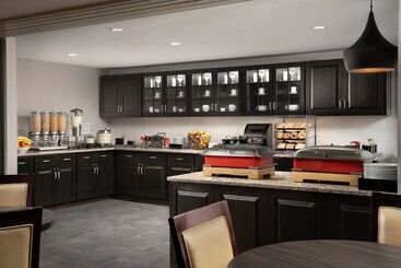 هتل Homewood Suites By Hilton Chicago Downtown/magnificent Mile