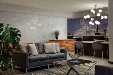 هتل Homewood Suites By Hilton Chicago Downtown/magnificent Mile