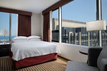 هتل Homewood Suites By Hilton Chicago Downtown/magnificent Mile