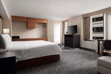 هتل Homewood Suites By Hilton Chicago Downtown/magnificent Mile