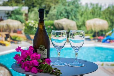 فندق Lindos Breeze Beach