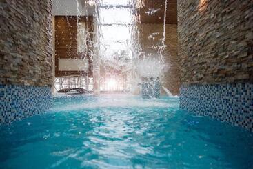 هتل Noorus Spa
