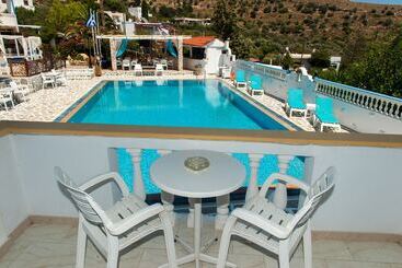 هتل Saraya Resort
