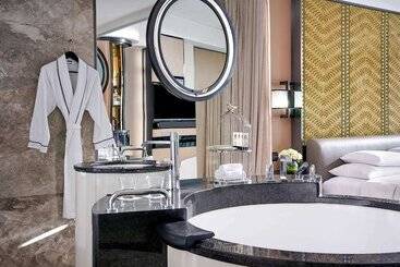 هتل Sofitel Beijing Central