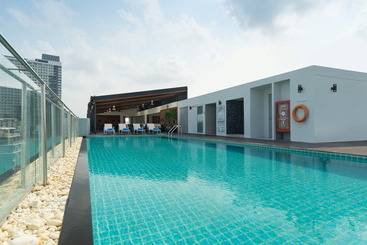 هتل Travelodge Pattaya