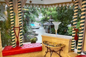 Milton Boutique Hotel   Adults Only