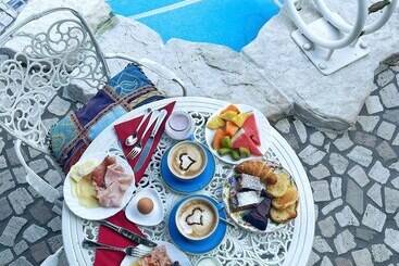 Milton Boutique Hotel   Adults Only