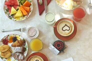 Milton Boutique Hotel   Adults Only