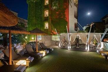 Milton Boutique Hotel   Adults Only
