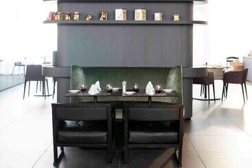 Novotel Basel City