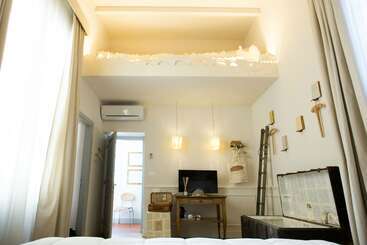 پانسیون Soprarno Suites