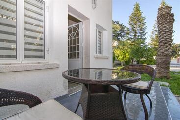 The Prince Inn Hotel & Villas