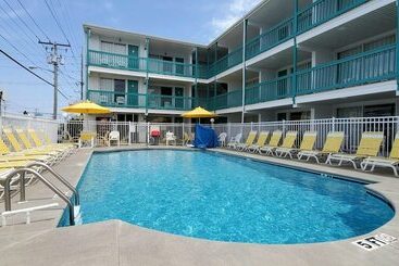 The Shangri La Motel