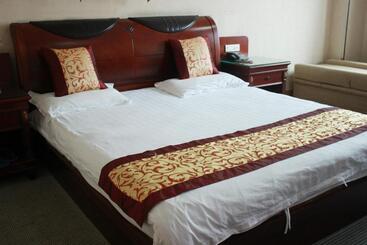 هتل Taizhou Taishan Business
