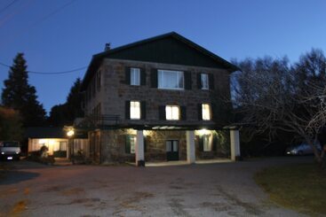 هتل The Mill House