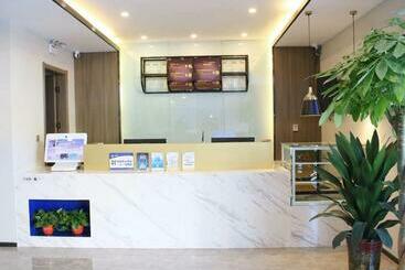 هتل 7days Premium Xiong An New District Rongcheng Baiyangdian Branch