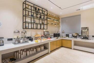 هتل City Comfort Inn Huizhou Chenjiang Tongqiao