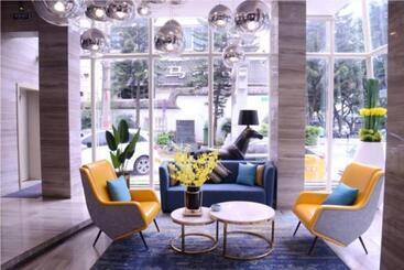 Echarm Hotel Fuzhou Sanfang Qixiang East Street Metro Station