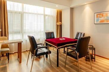 هتل Greentree Eastern  Bengbu Huaishang Avenue Guogou Plaza