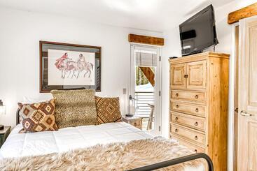 هتل Double Diamond Ski In/ski Out Chalet