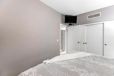 هتل Sand & Sea: Room 308