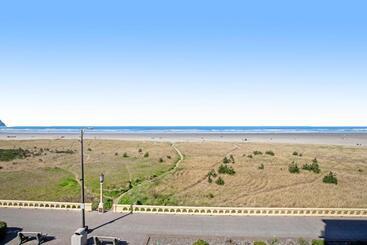 هتل Sand & Sea: Room 308