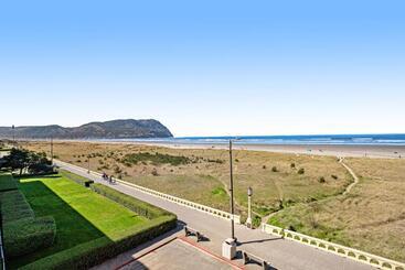 هتل Sand & Sea: Room 308