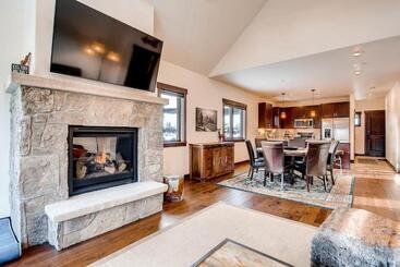 هتل Blue River Condo Unit 203