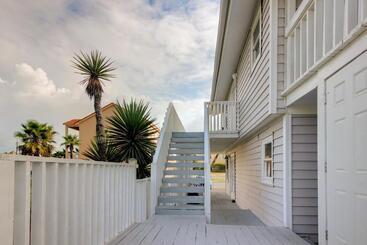 هتل Mesquite House Upstairs Unit