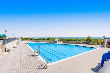 호텔 Sea Colony  17005 Bayberry Court