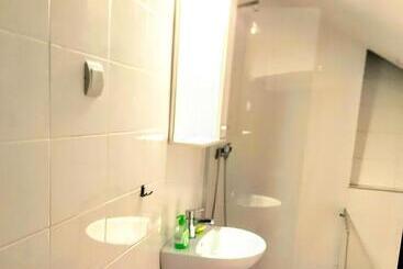 هاستل Central Guesthouse