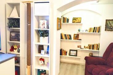هاستل Central Guesthouse