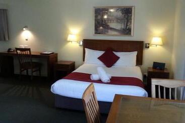 Armidale Pines Motel