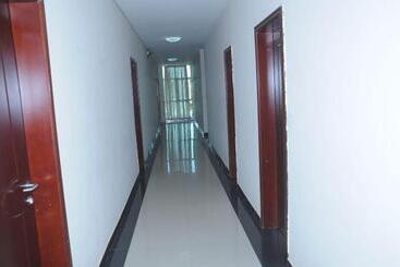 هتل Addis Amba
