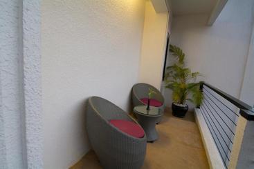 هتل Double Leaf Boutique