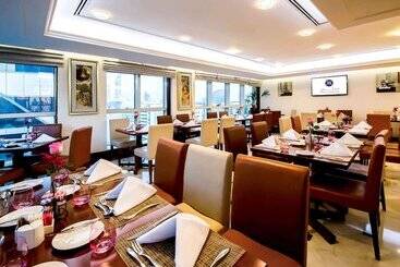 هتل Grand Mercure Majlis Residences