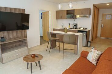 هتل Holiday Inn Express Managua, An Ihg