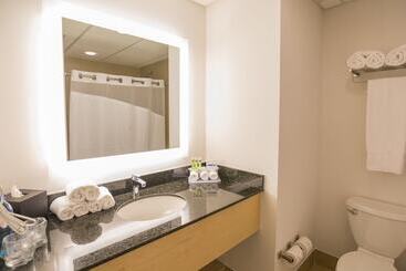 هتل Holiday Inn Express Managua, An Ihg