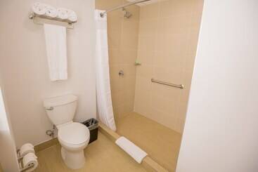 هتل Holiday Inn Express Managua, An Ihg