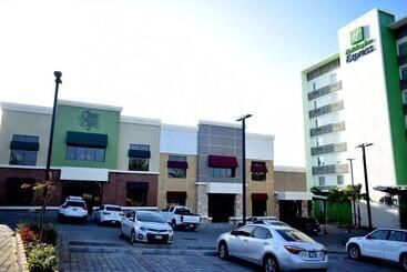 هتل Holiday Inn Express Managua, An Ihg